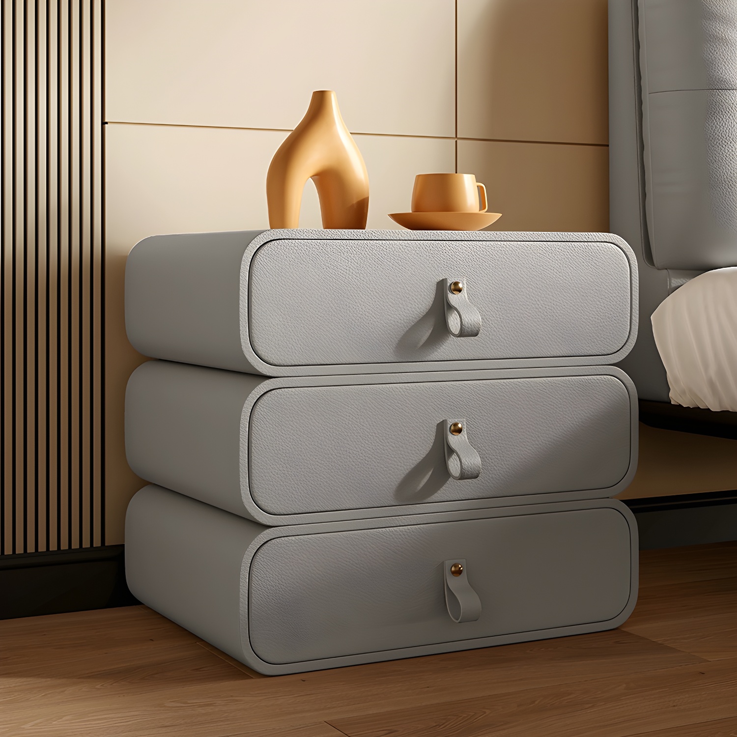 Faux Leather Bachelor's Chest | Ormau - image 15