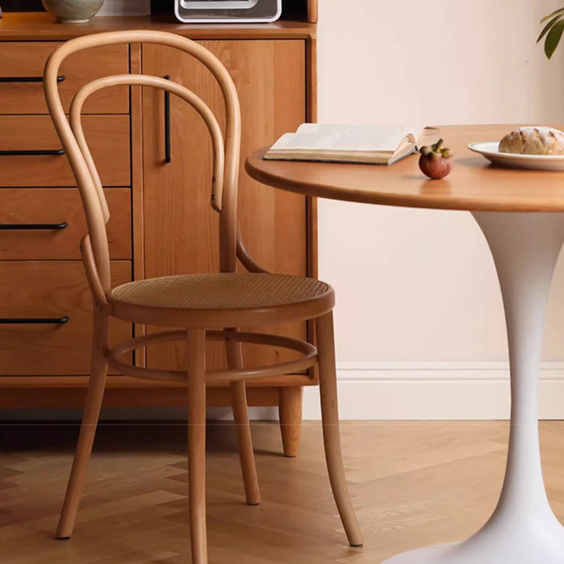 Tulip Dining Table | Ormau - image 11