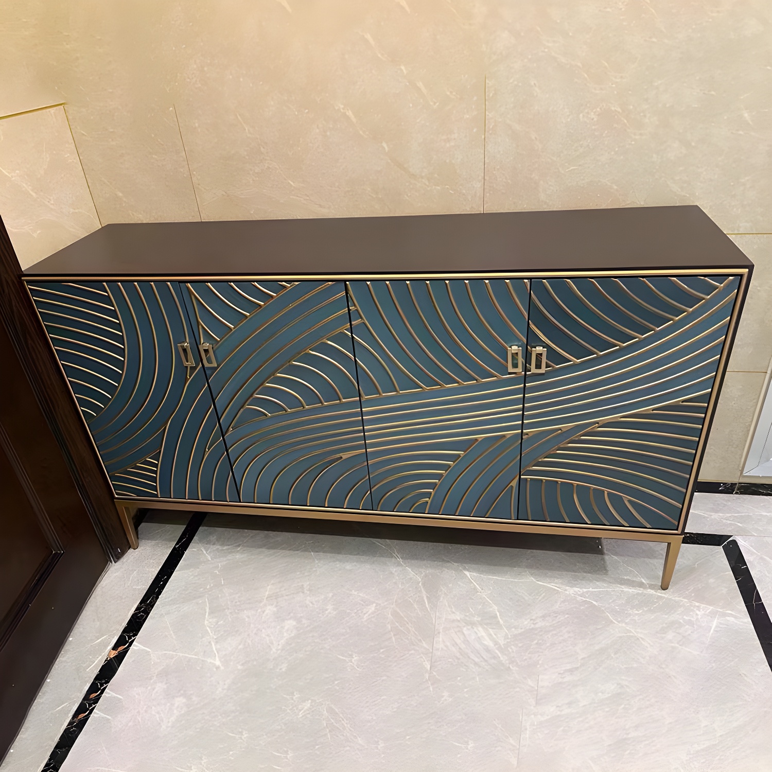 Modern Storage Chest | Ormau - image 41