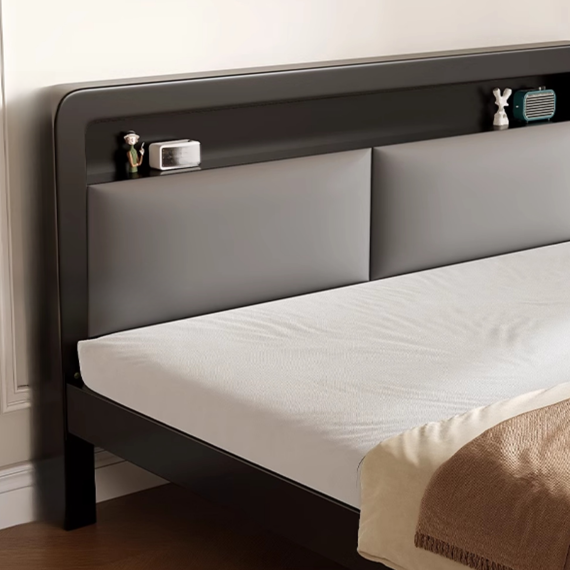 Solid Color Storage Bed | Ormau - image 11