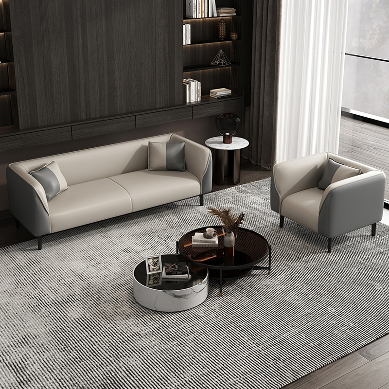 Tuxedo Sofa | Ormau - image 10