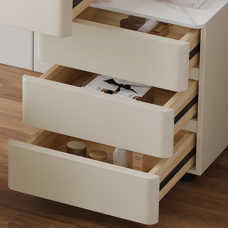 Glamorous Vanity | Ormau - image 6