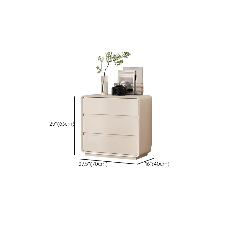 Off-White Dresser | Ormau - image 14