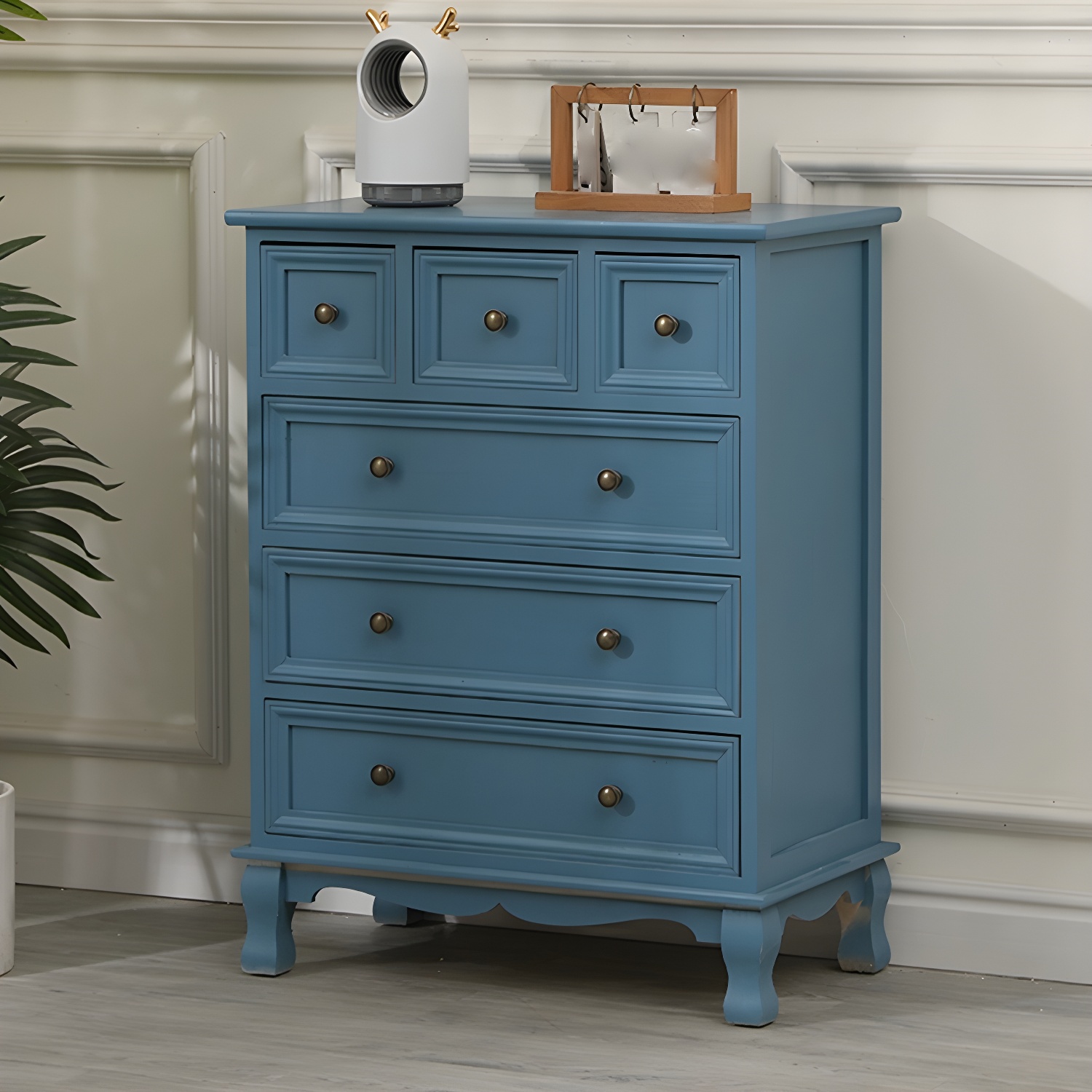 Modern Bachelor Chest | Ormau - image 26
