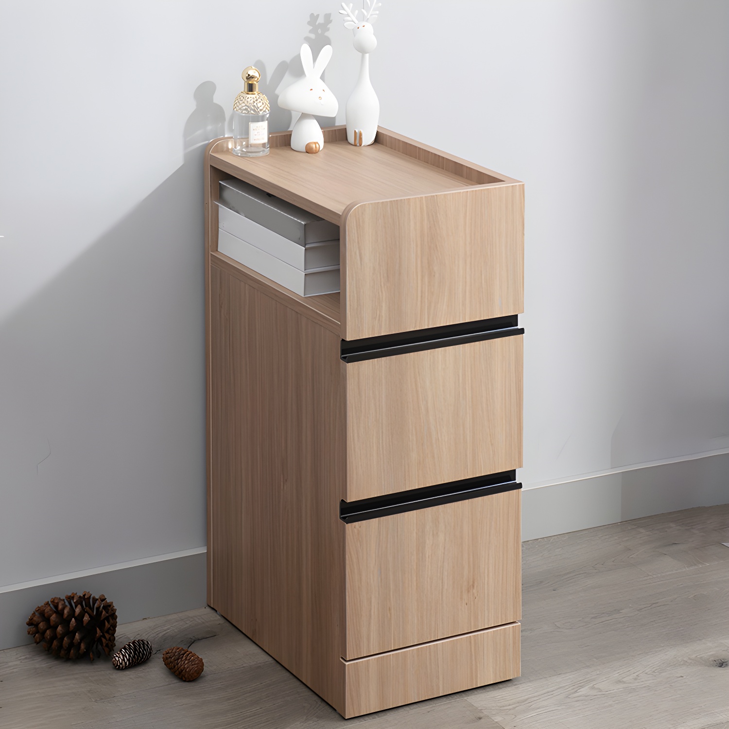 Scandinavian Nightstand | Ormau - image 4