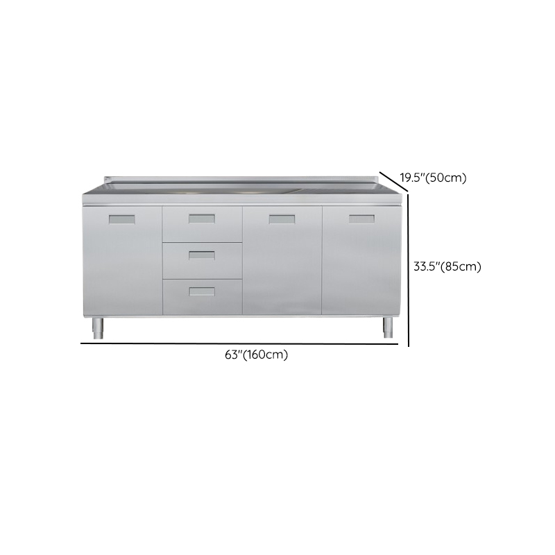 Minimalist Metal Buffet Table | Ormau - image 15