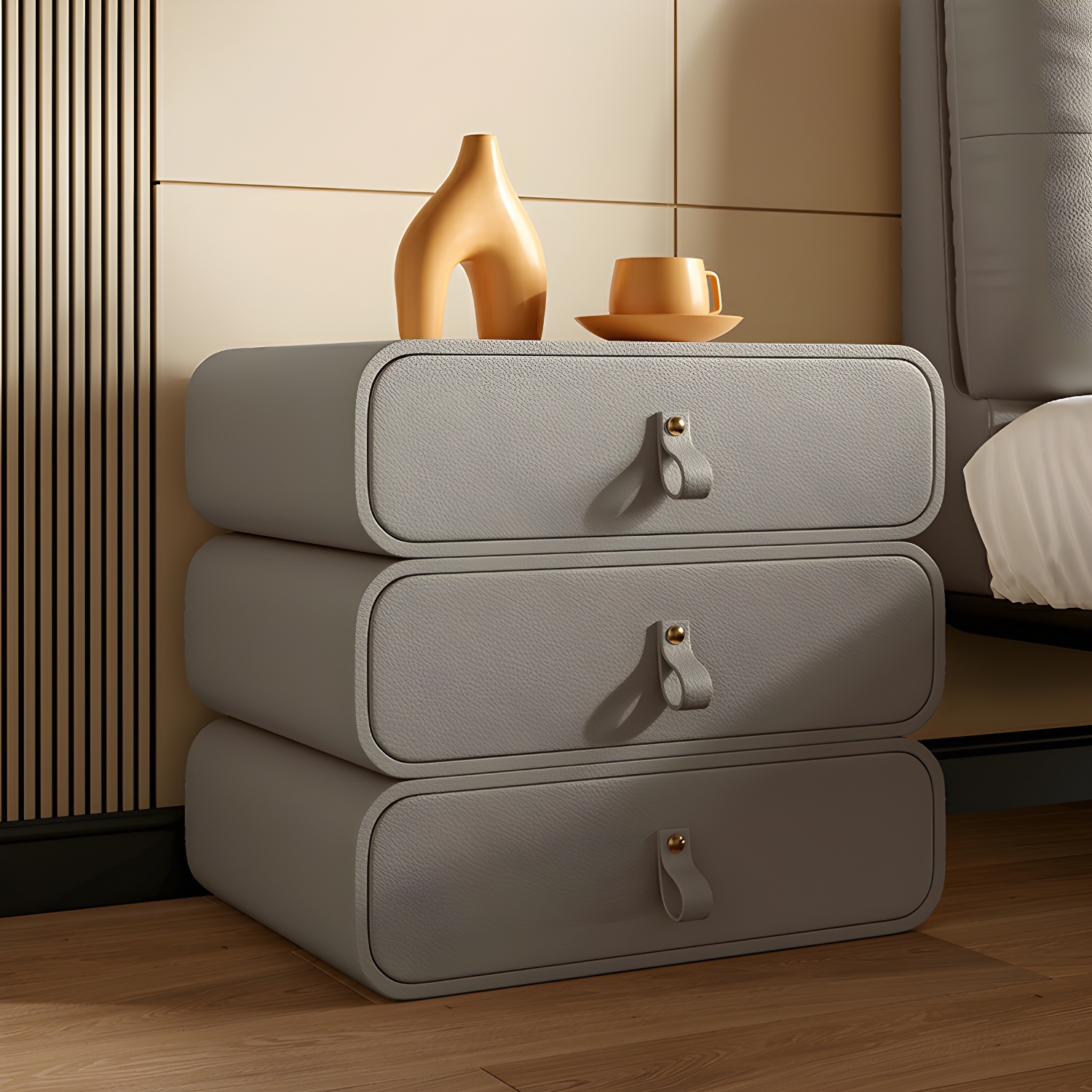 Faux Leather Bachelor's Chest | Ormau - image 11