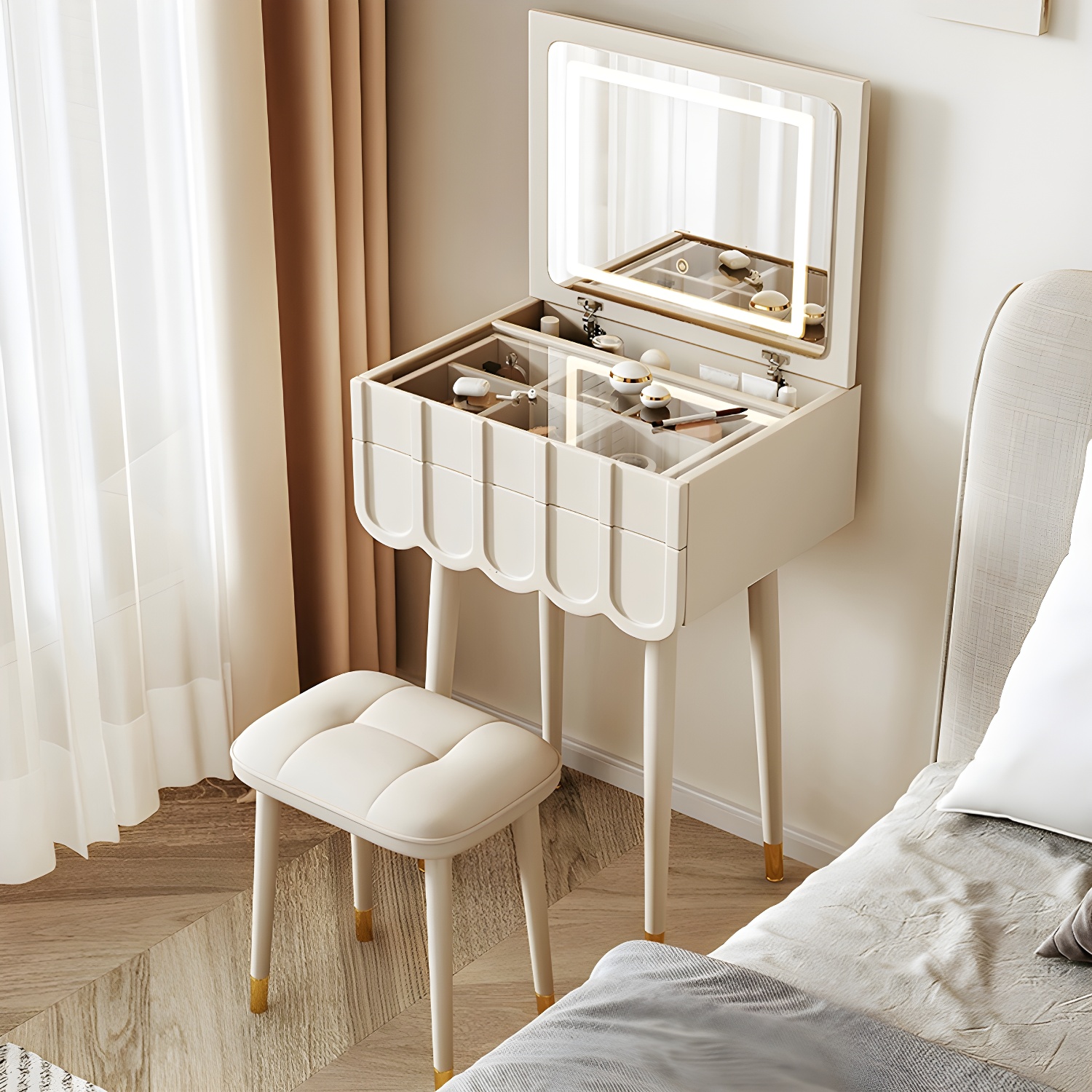 Elegant Vanity Set | Ormau - image 4