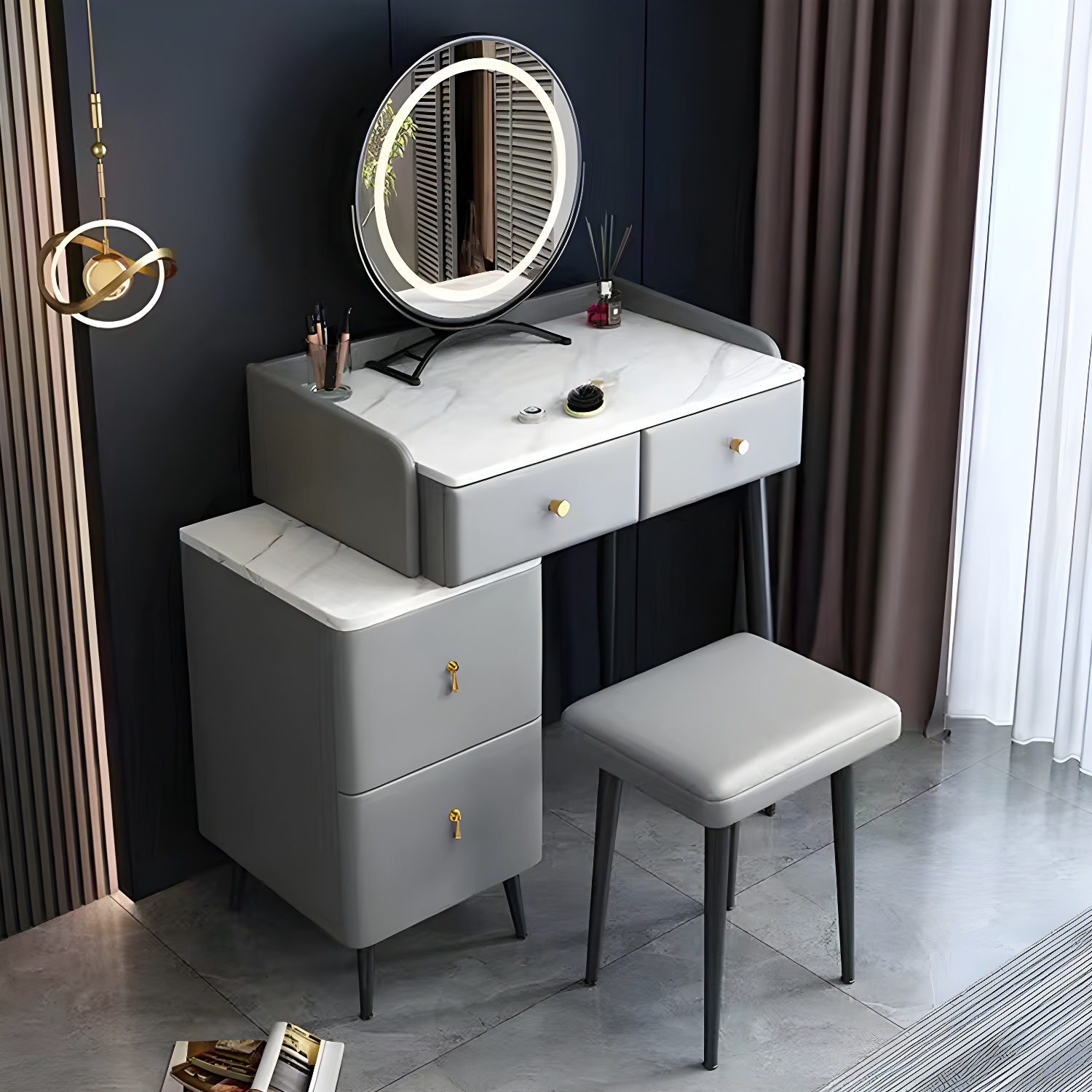 Makeup Vanity | Ormau - image 23