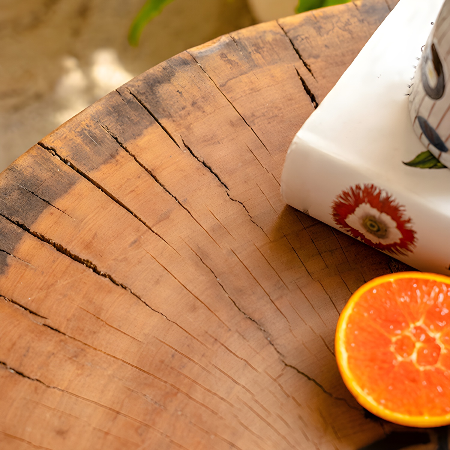 Round Wood Coffee Table | Ormau - image 10