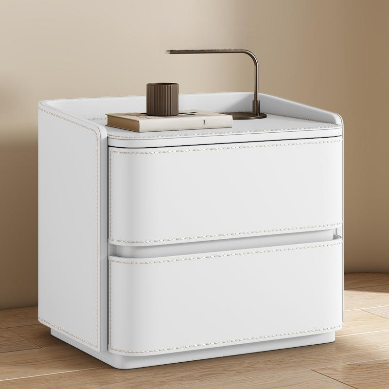 Modish Nightstand | Ormau - image 10