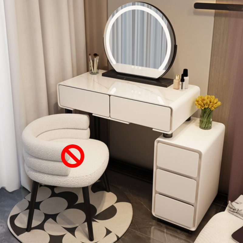 Illuminated Vanity Set | Ormau - image 2