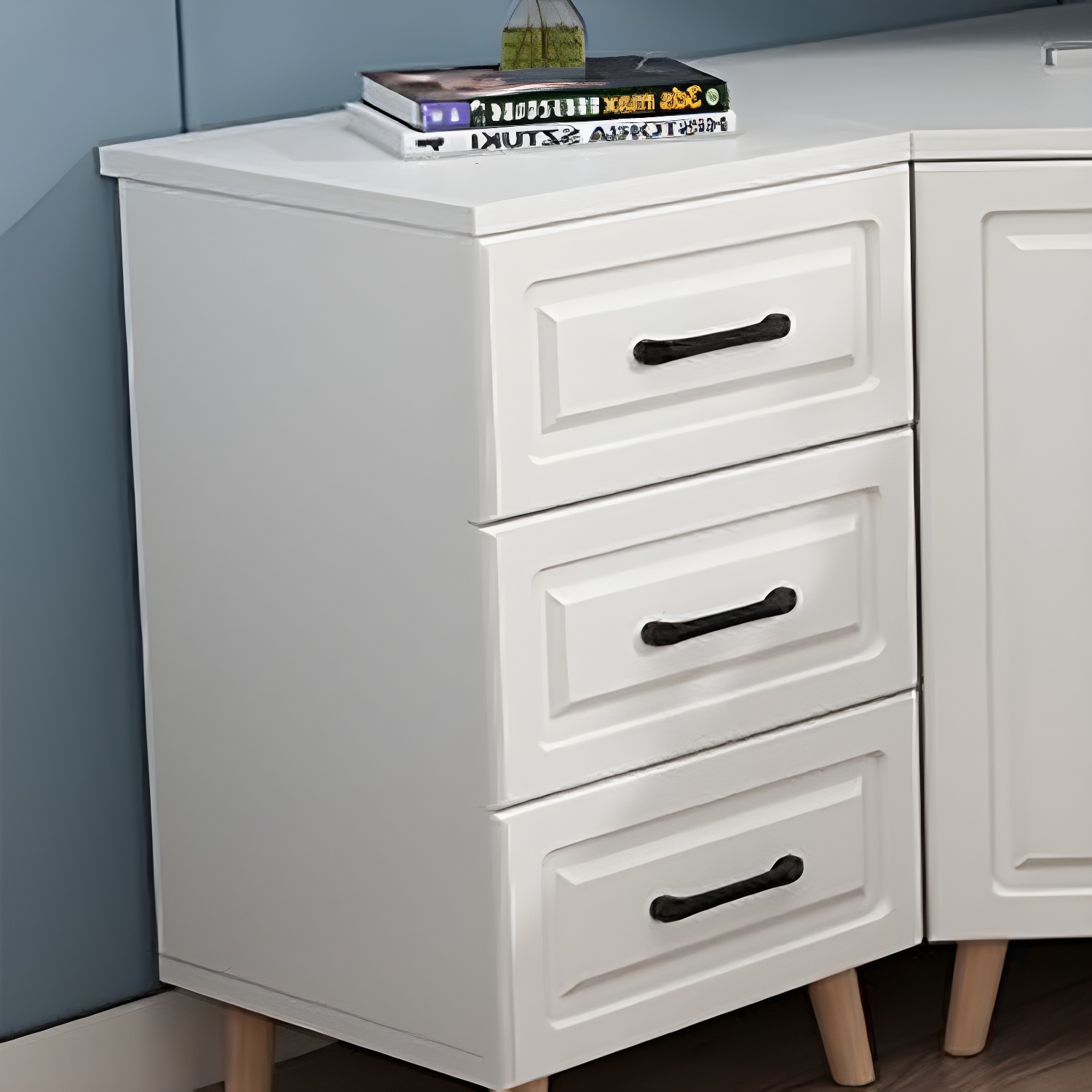 Bar Pulls Corner Cabinet | Ormau - image 12