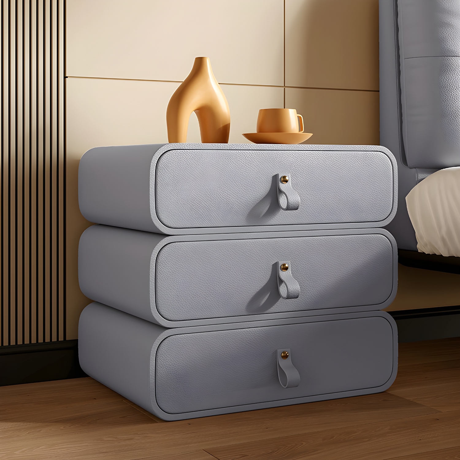 Faux Leather Bachelor's Chest | Ormau - image 7