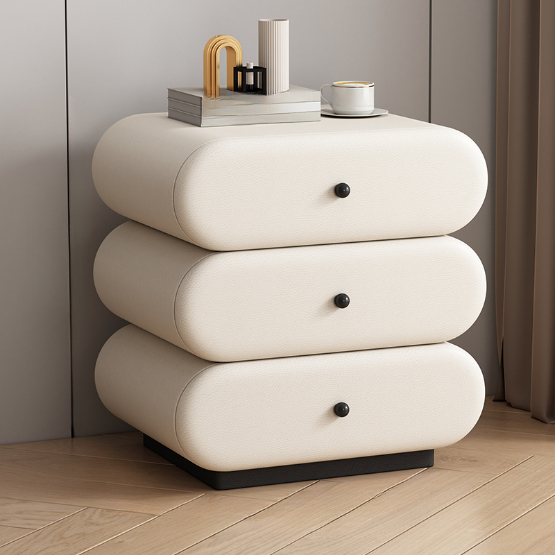 Old School Nightstand | Ormau - image 7