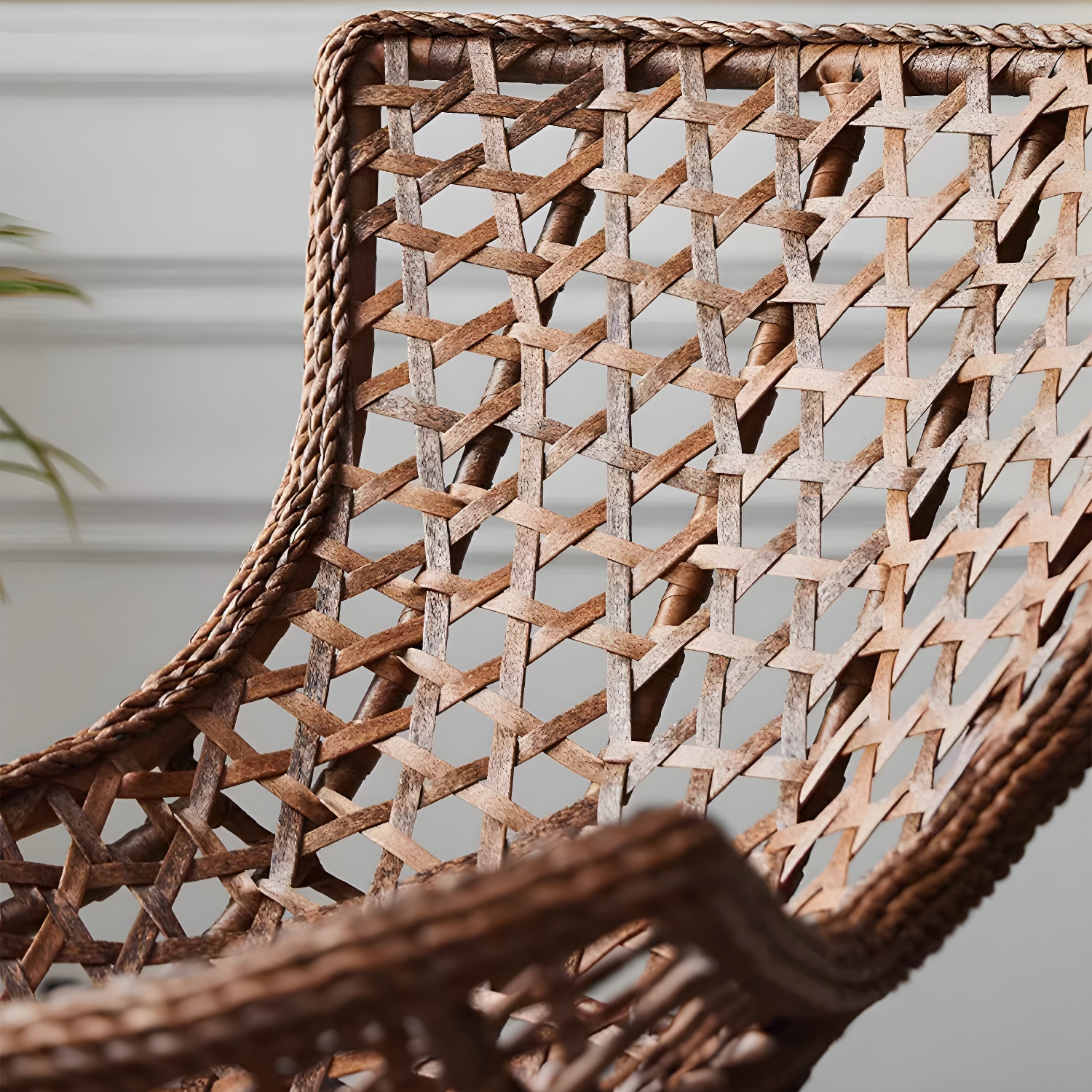 Walnut Rocker | Ormau - image 12