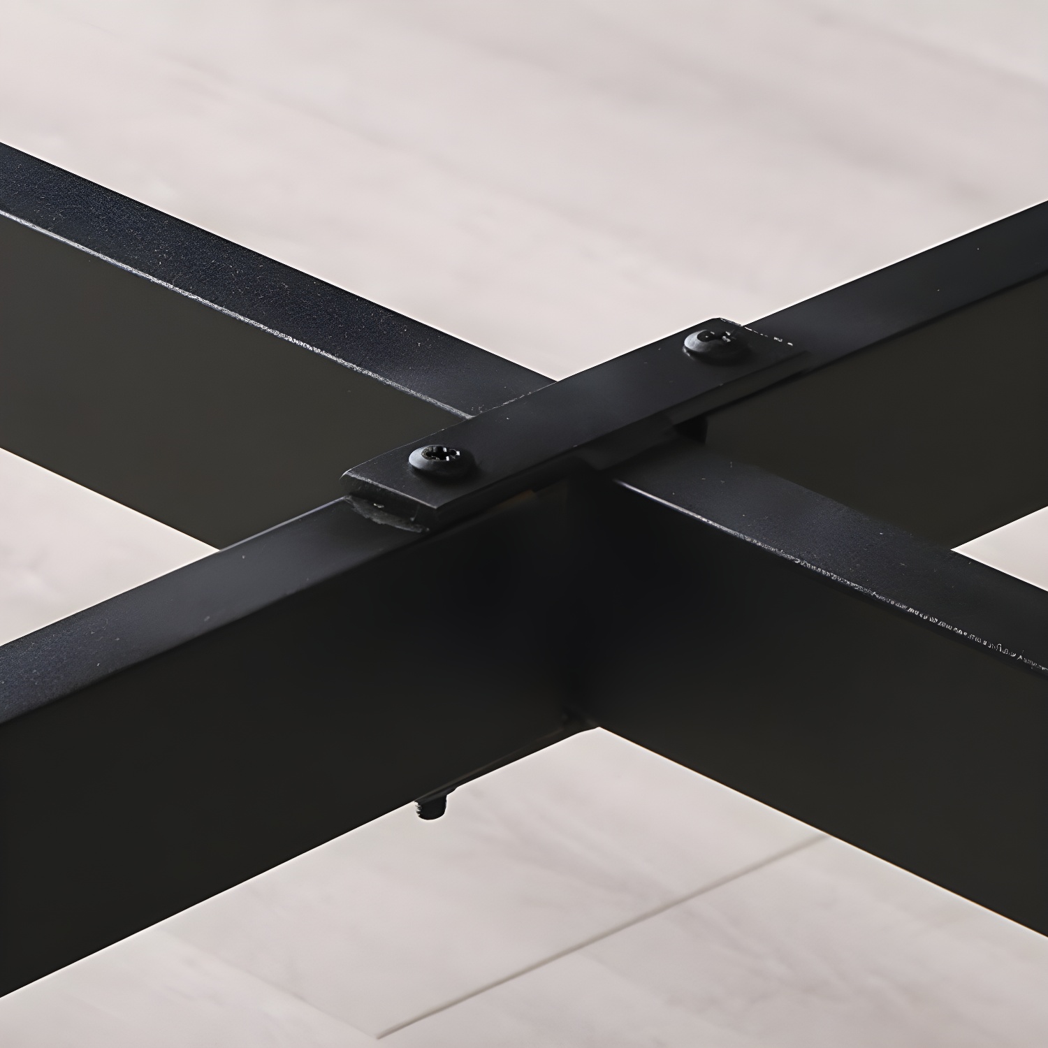 Round Dining Table | Ormau - image 7
