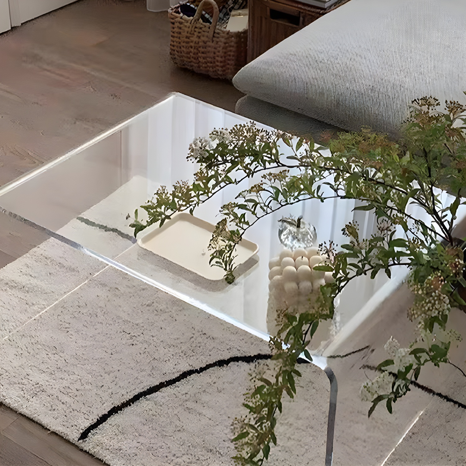 Acrylic Coffee Table | Ormau - image 6