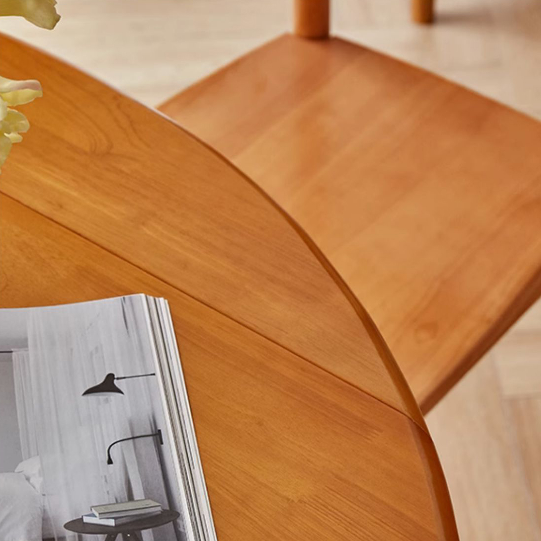 Round Wood Dining Table | Ormau - image 10