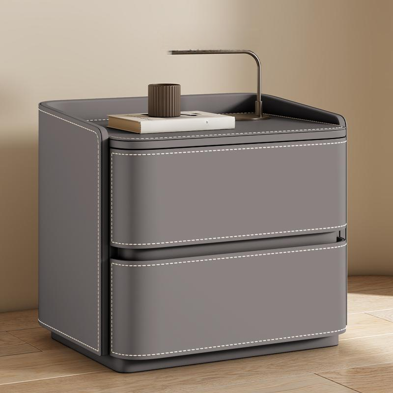 Modish Nightstand | Ormau - image 4