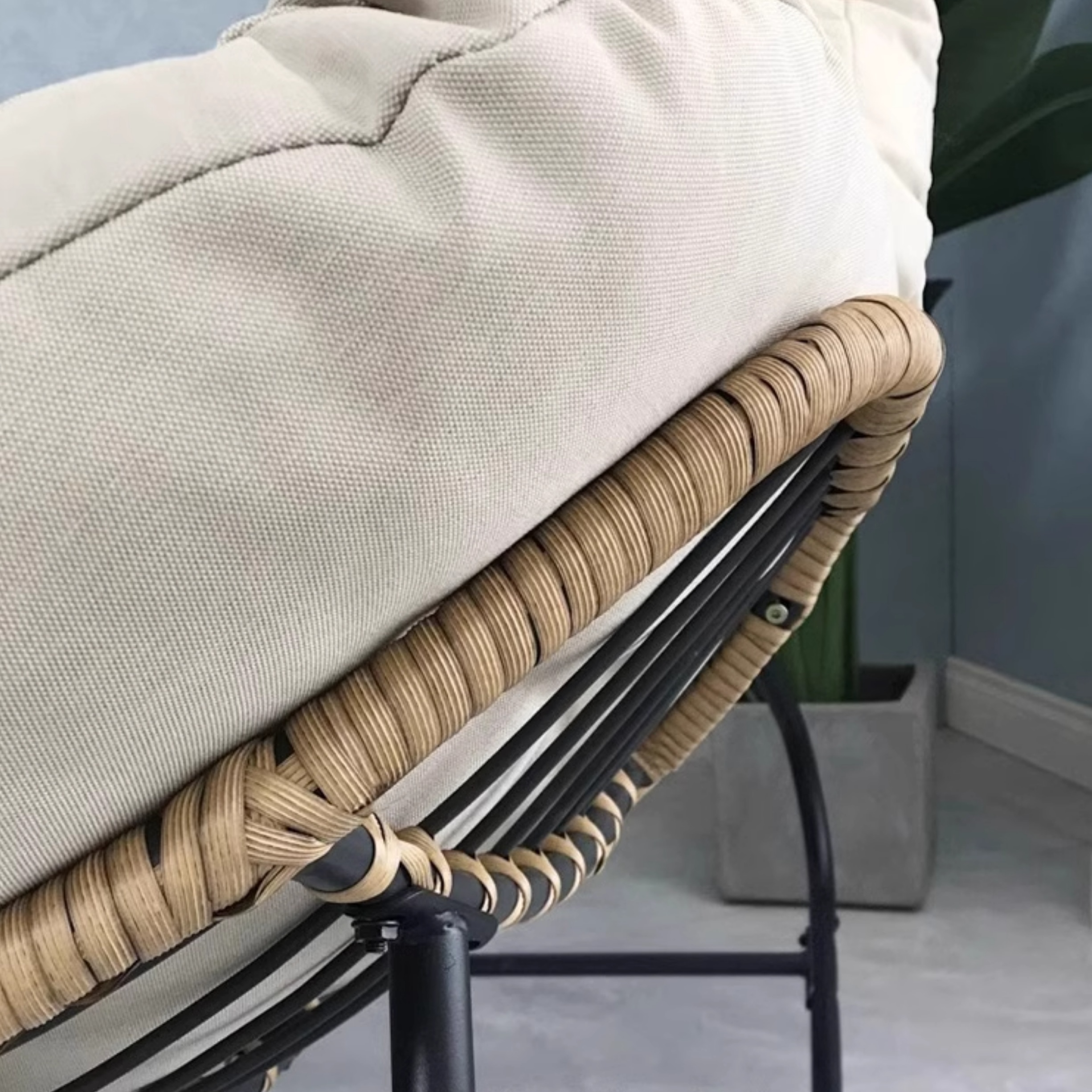 Ergonomic Rocking Chair | Ormau - image 16