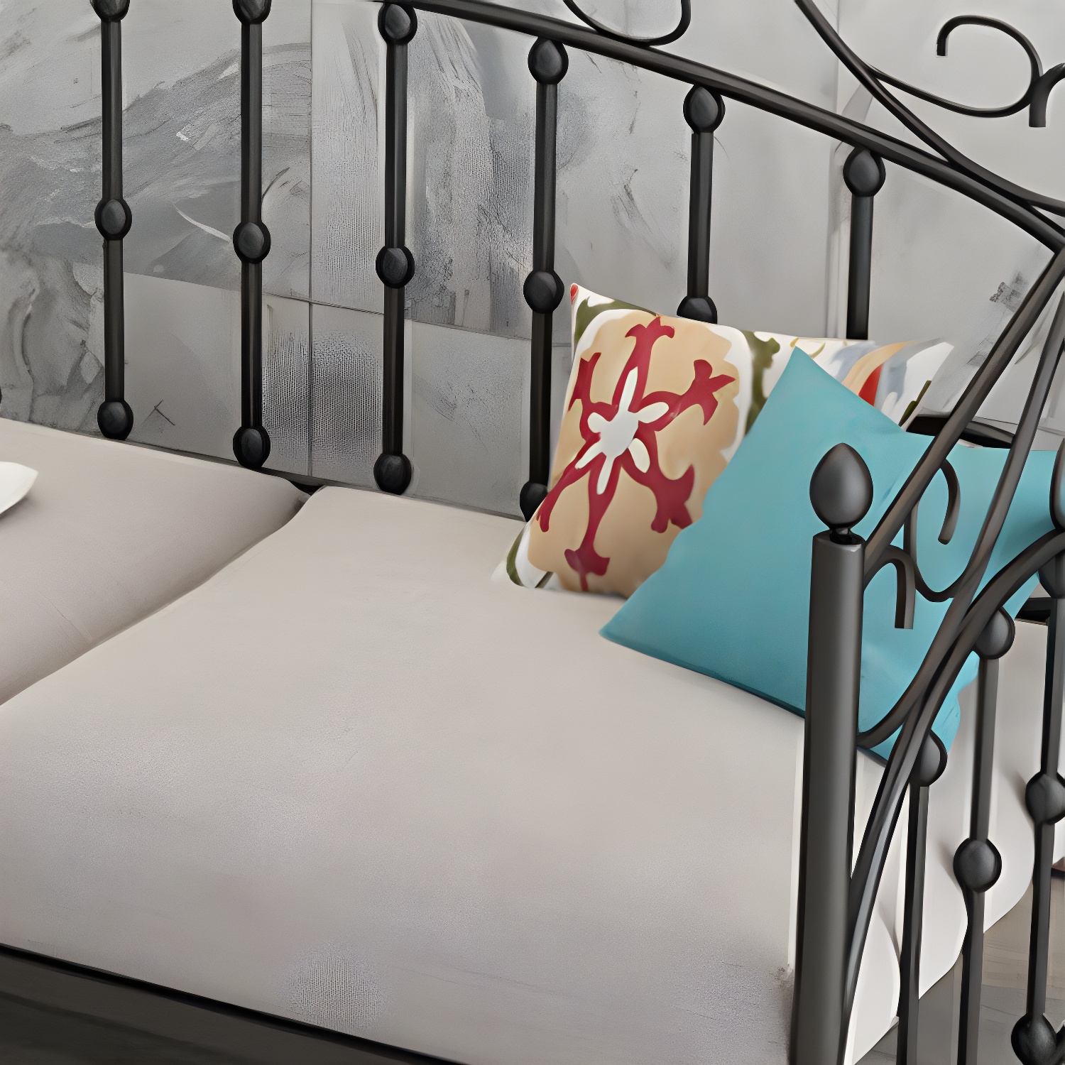 Open-Frame Bed | Ormau - image 8